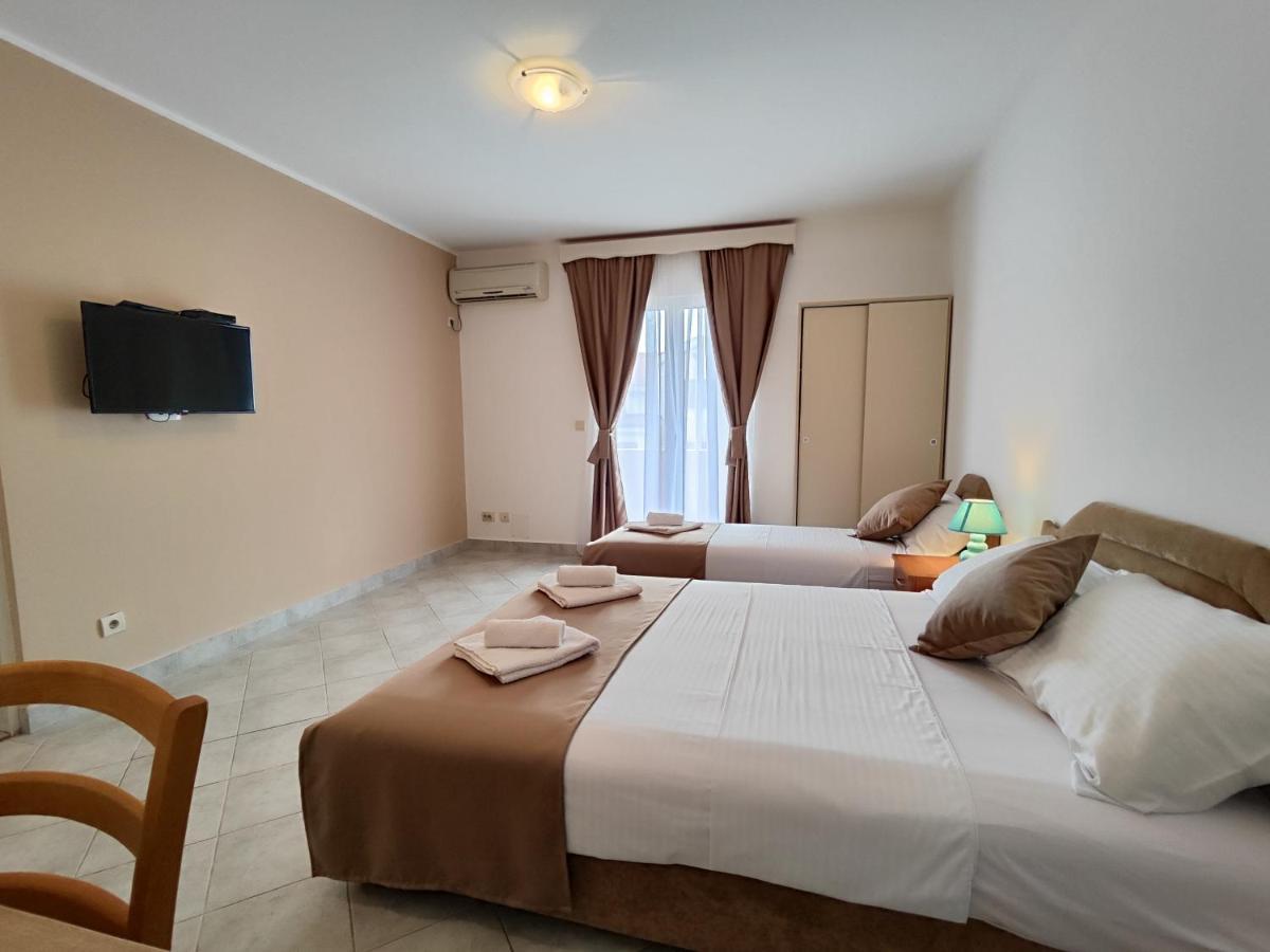 Villa Hera بودفا المظهر الخارجي الصورة